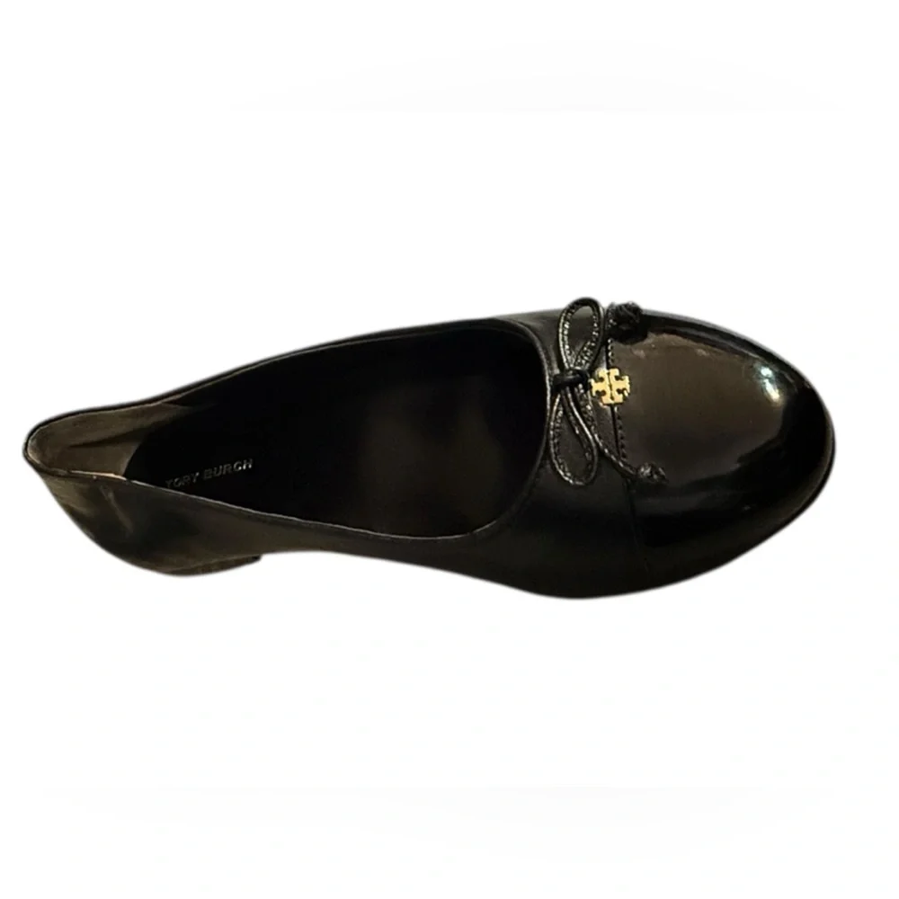 Tory Burch Glossy Black Flats with Bow Detail 9M